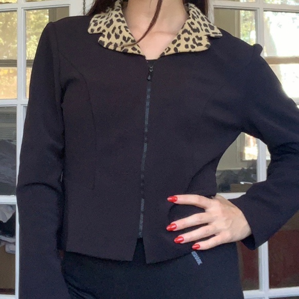 Vintage black Jacket with Cheetah Collar